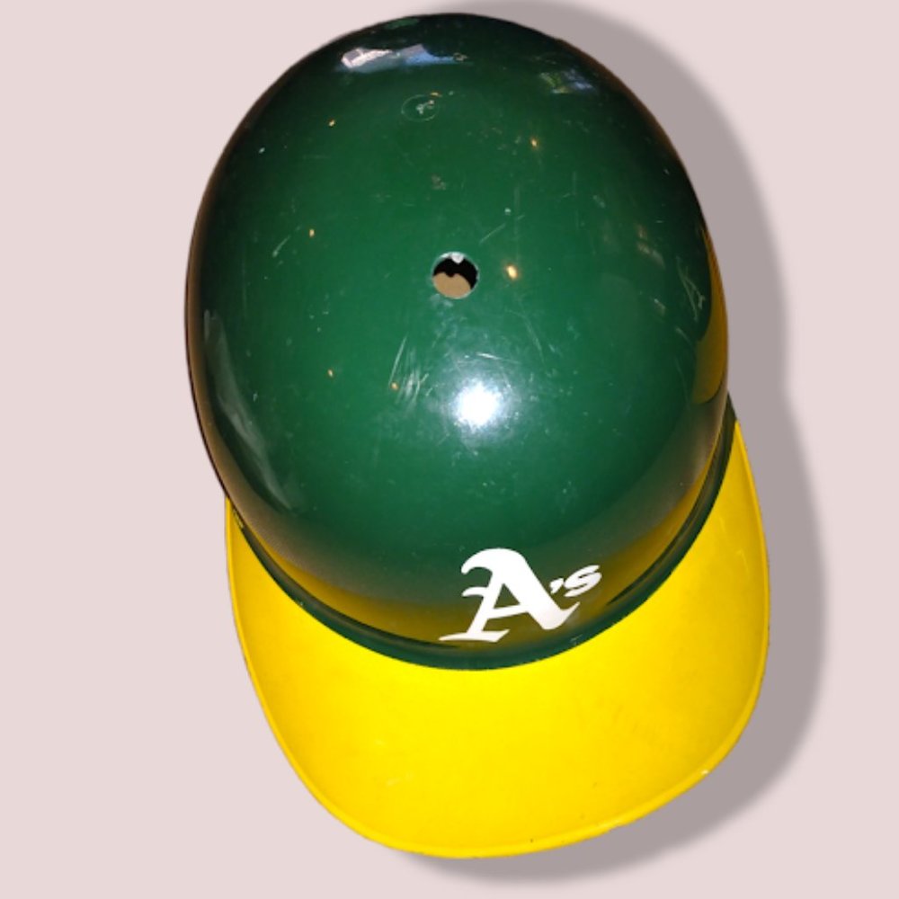 Vintage Collectors Oakland A's Plastic Batting Helmet Hard Hat